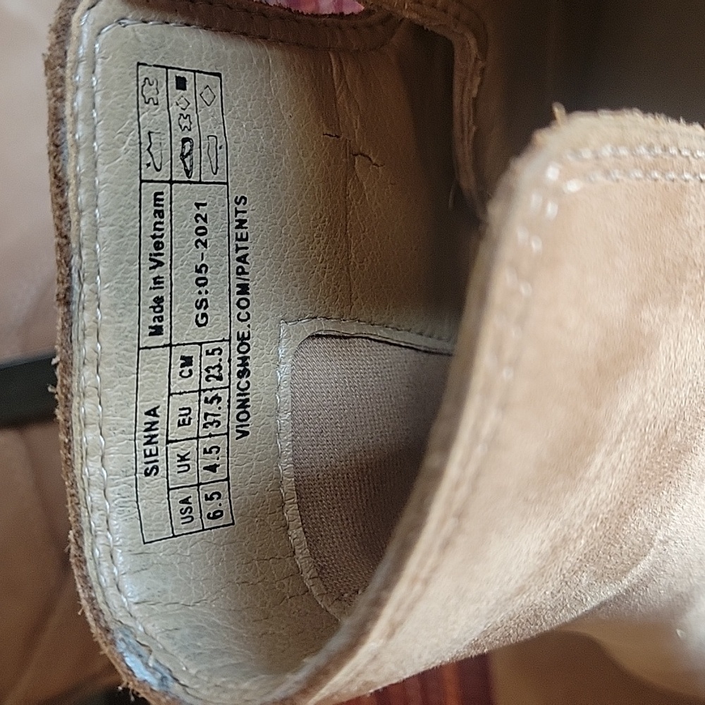 Vionic Ankle Boots - Picture 6 of 6
